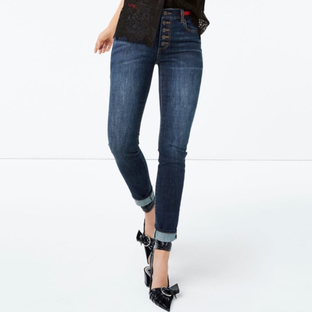💙 Cabi button fly skinny jeans size: 2 #3751